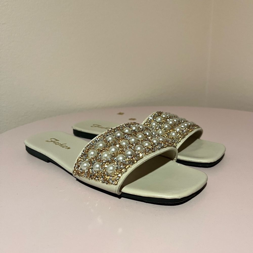 Pearl Embellished Cream Slides